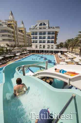 Palm World Resort And Spa Hotel